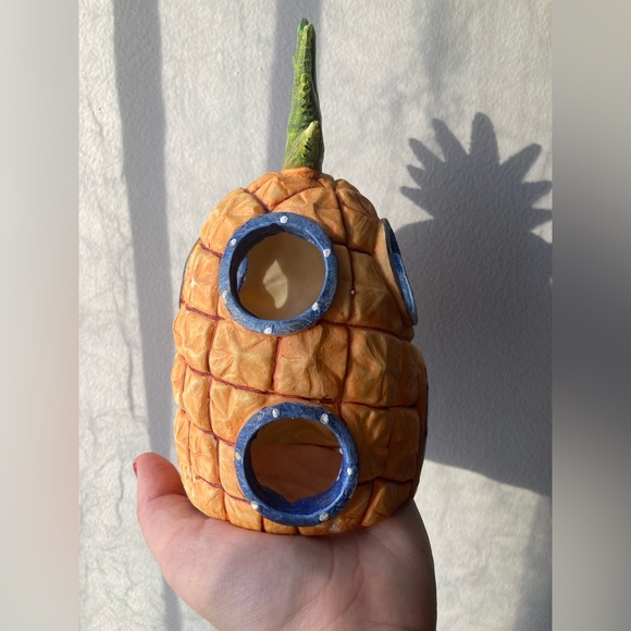 Penn Plax SpongeBob Squarepants Pineapple House Fish Tank Aquatic Decor, Medium - Picture 3 of 6